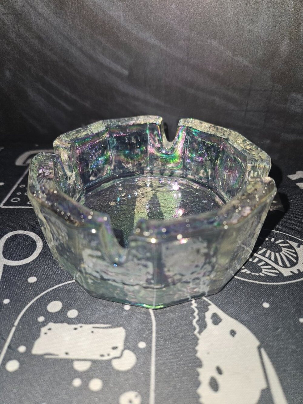 Ashtray - Picture 1 of 3